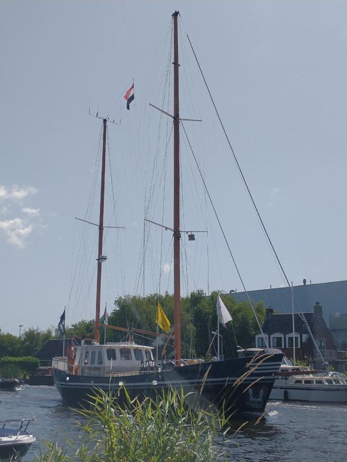 B&Bslapenopeeneiland Kaag Екстер'єр фото